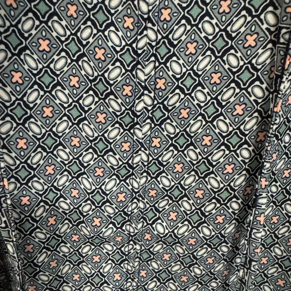 LOFT Mixed Media Tie-Neck Shell V-Neck Blouse Geometric Print Size Large - Picture 2 of 11